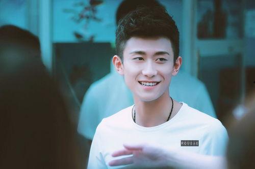 圈内人爆料张一山,圈内人爆料揭秘幕后故事 第1张 圈内人爆料张一山,圈内人爆料揭秘幕后故事 第1张